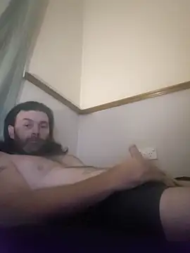 Snapshot of Bobby866017 chatting on 04/16/26, 06:41 Bobby866017 online show from 04/16/26, 06:41