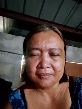 jeanyummytits online show from 04/21/26, 11:18