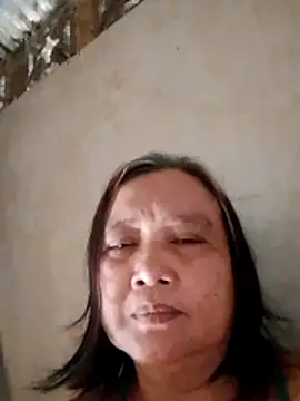 Snapshot of jeanyummytits chatting on 06/08/26, 12:03 jeanyummytits online show from 06/08/26, 12:03