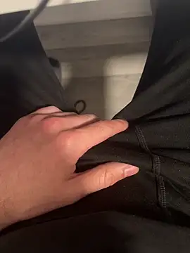 bigDickMoroccan online show from 04/12/26, 08:08