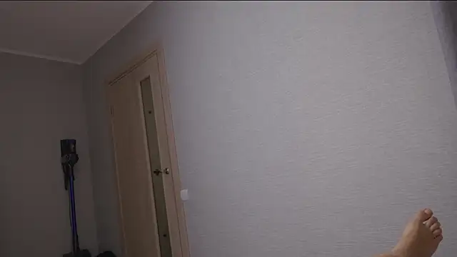 Snapshot of vesullillo chatting on 04/12/26, 11:37 vesullillo online show from 04/12/26, 11:37