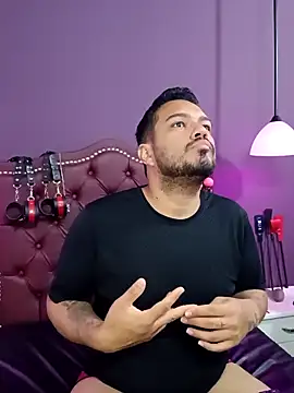 Snapshot of _Stevens_ chatting on 04/12/26, 07:52 Stevens online show from 04/12/26, 07:52