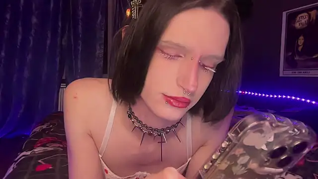 Niky Long online show from 05/07/26, 11:54