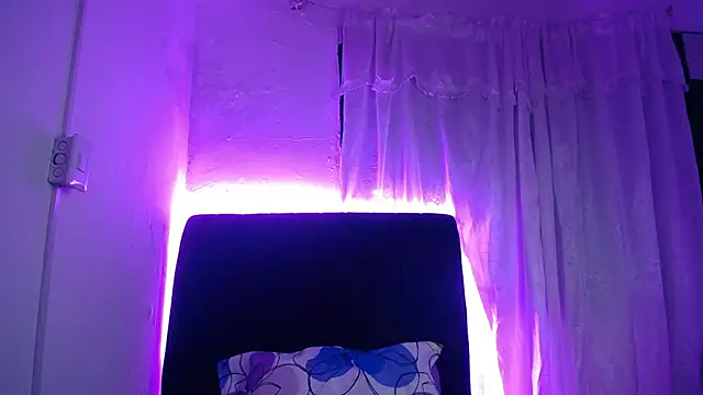 daira2006 online show from 04/15/26, 03:02