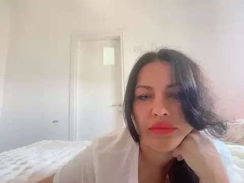 Snapshot of SeleneVane chatting on 06/27/26, 09:36 SeleneVane online show from 06/27/26, 09:36