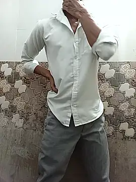 itsmemadhu2019 online show from 05/20/26, 08:04