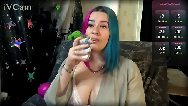 Neon Baddie online show from 05/09/26, 07:46
