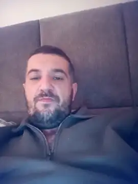 Snapshot of CrawlingHalacha chatting on 04/13/26, 03:28 CrawlingHalacha online show from 04/13/26, 03:28