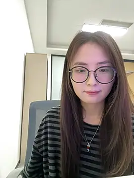 Snapshot of Taosi11 chatting on 04/17/26, 07:44 Taosi11 online show from 04/17/26, 07:44