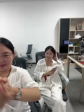 Snapshot of Taosi11 chatting on 05/26/26, 06:31 Taosi11 online show from 05/26/26, 06:31