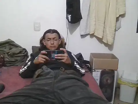 Indiio0 online show from 04/15/26, 05:03