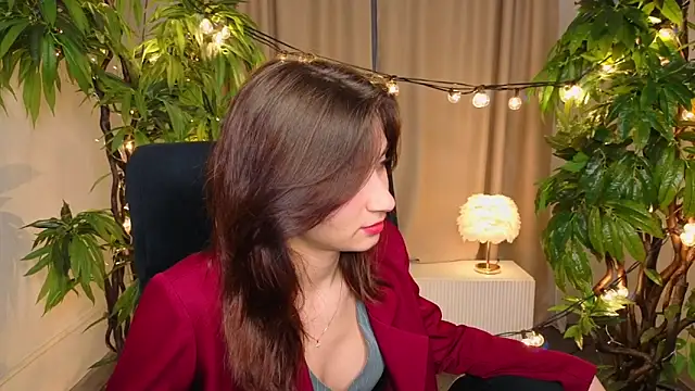 SuzanneJackson online show from 04/18/26, 05:06