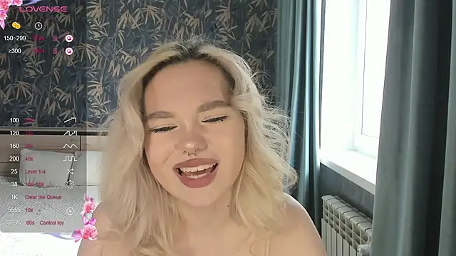 Anna Delon online show from 04/26/26, 11:19