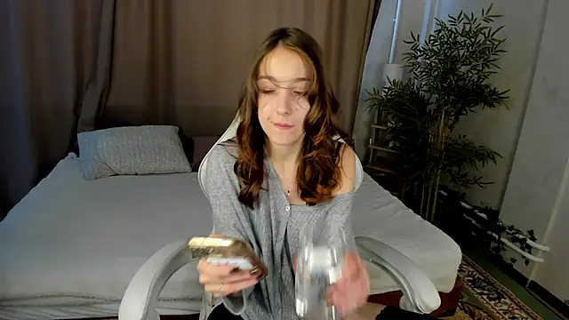 Snapshot of alis_tauber chatting on 06/20/26, 09:23 alis tauber online show from 06/20/26, 09:23