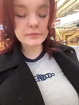 kinky  fox online show from 04/17/26, 11:13