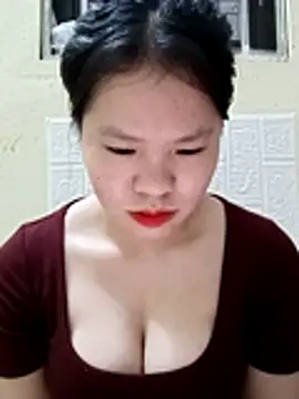 Snapshot of Seraphinahh chatting on 04/25/26, 03:53 Seraphinahh online show from 04/25/26, 03:53