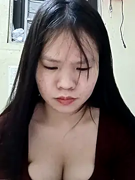 Snapshot of Seraphinahh chatting on 05/05/26, 04:37 Seraphinahh online show from 05/05/26, 04:37