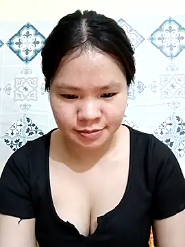 Snapshot of Seraphinahh chatting on 05/07/26, 04:23 Seraphinahh online show from 05/07/26, 04:23