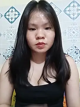 Snapshot of Seraphinahh chatting on 06/06/26, 02:44 Seraphinahh online show from 06/06/26, 02:44