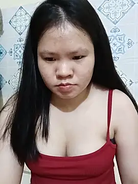 Snapshot of Seraphinahh chatting on 06/15/26, 01:46 Seraphinahh online show from 06/15/26, 01:46