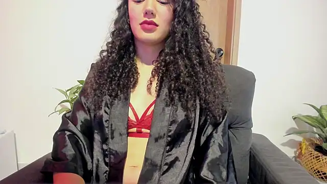Snapshot of MiaRouseex chatting on 05/07/26, 01:55 MiaRouseex online show from 05/07/26, 01:55
