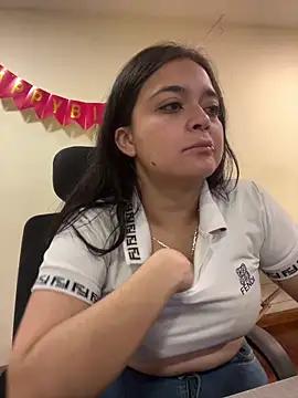 Snapshot of Selene__Ferrer chatting on 05/21/26, 01:07 Selene Ferrer online show from 05/21/26, 01:07
