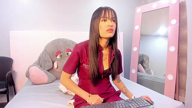 Snapshot of Antonella_Bratzz4 chatting on 05/19/26, 08:37 Antonella Bratzz4 online show from 05/19/26, 08:37