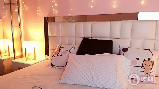 lily reeds online show from 04/17/26, 12:41