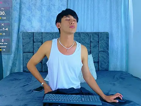 Snapshot of IhanKing chatting on 05/25/26, 07:20 IhanKing online show from 05/25/26, 07:20