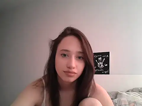 Snapshot of DarkMirel chatting on 05/20/26, 01:39 DarkMirel online show from 05/20/26, 01:39