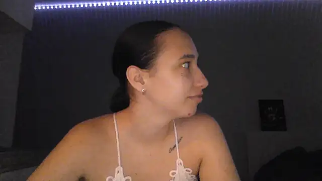 DarkMirel online show from 07/19/26, 03:05