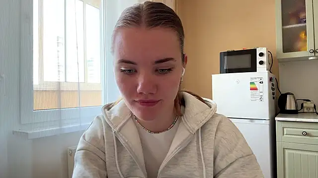 doana bebriti online show from 05/07/26, 11:26