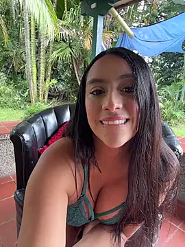 JuliettaGmz online show from 06/09/26, 03:56