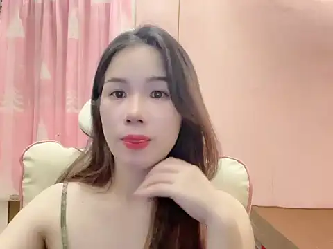 Luna3579 online show from 07/17/26, 04:23