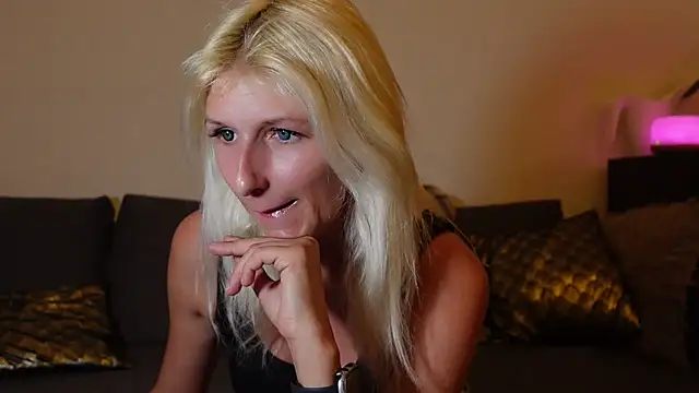 barbiplaymate online show from 01/16/25, 06:59