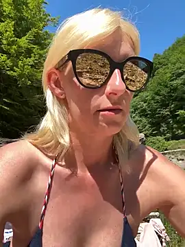 Snapshot of barbiplaymate chatting on 05/26/26, 12:56 barbiplaymate online show from 05/26/26, 12:56