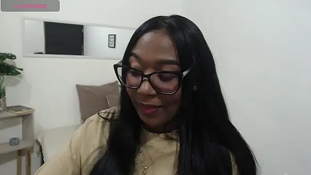 Chell Ivy online show from 04/15/26, 03:30