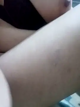 Sarah Dalouaa online show from 06/23/26, 02:37