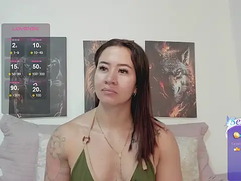 Snapshot of AngelMartinss chatting on 06/15/26, 01:24 AngelMartinss online show from 06/15/26, 01:24