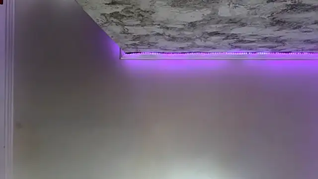 Snapshot of FlufyRabbit chatting on 04/14/26, 09:59 FlufyRabbit online show from 04/14/26, 09:59