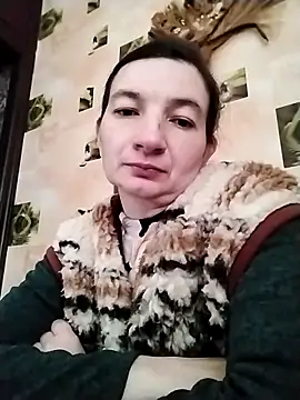 LusiaOpti22 online show from 04/15/26, 05:47
