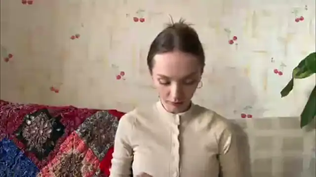 AdriannaBill online show from 04/16/26, 03:02