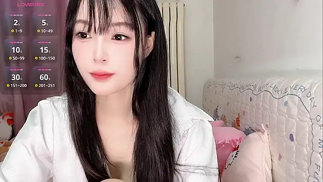 Snapshot of Celestia-KOKO chatting on 05/15/26, 07:10 Celestia-KOKO online show from 05/15/26, 07:10