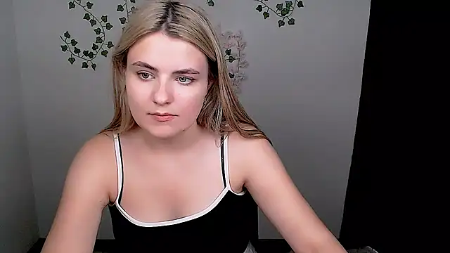  shy sabrina   online show from 07/07/26, 01:15
