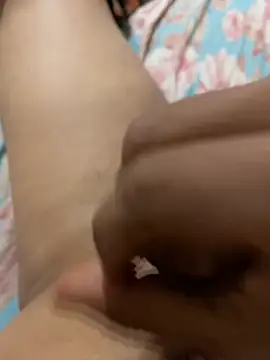 Snapshot of picanervosa04 chatting on 04/14/26, 02:45 picanervosa04 online show from 04/14/26, 02:45