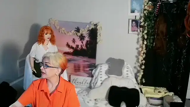 Snapshot of ZorynaDollHouse chatting on 06/10/26, 11:24 ZorynaDollHouse online show from 06/10/26, 11:24