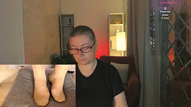 Snapshot of Alexandra_Kind chatting on 05/24/26, 08:36 Alexandra Kind online show from 05/24/26, 08:36