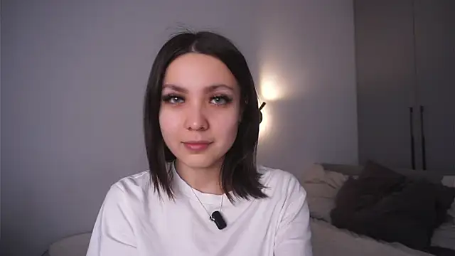 ElviraGounder online show from 04/29/26, 06:06