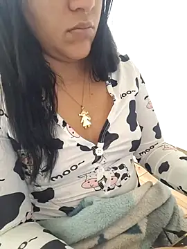 euahotmarii3 online show from 07/26/26, 01:47
