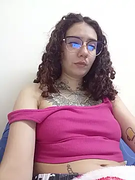 Aura Phone online show from 05/14/26, 03:46